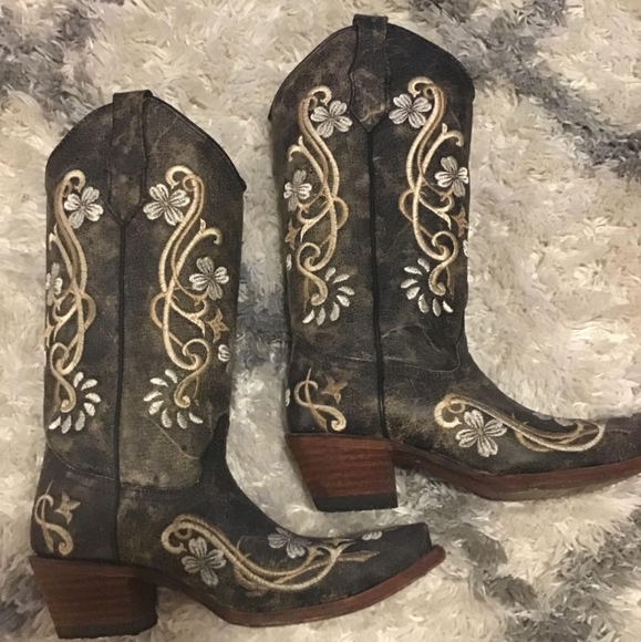 Corral Women's Floral Boots - Picture 2 of 3